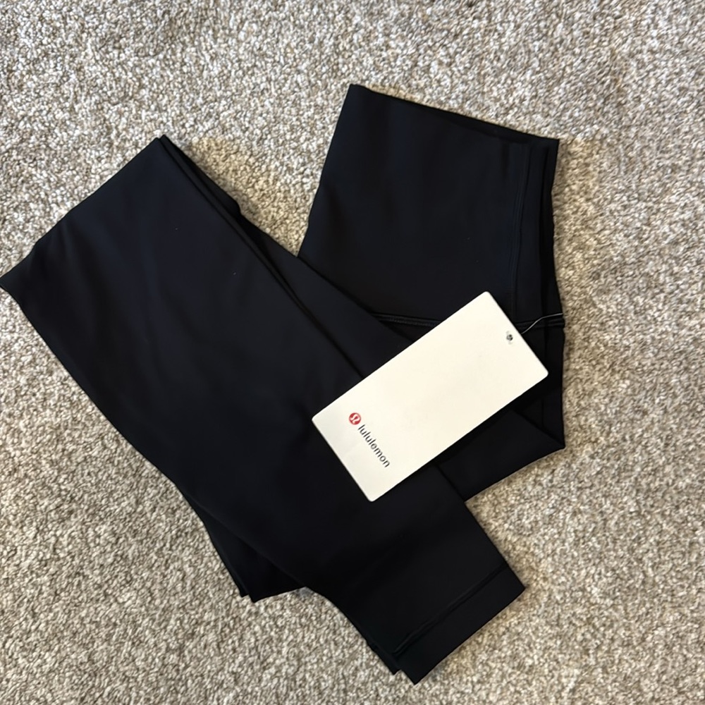 NWT Lululemon align leggings